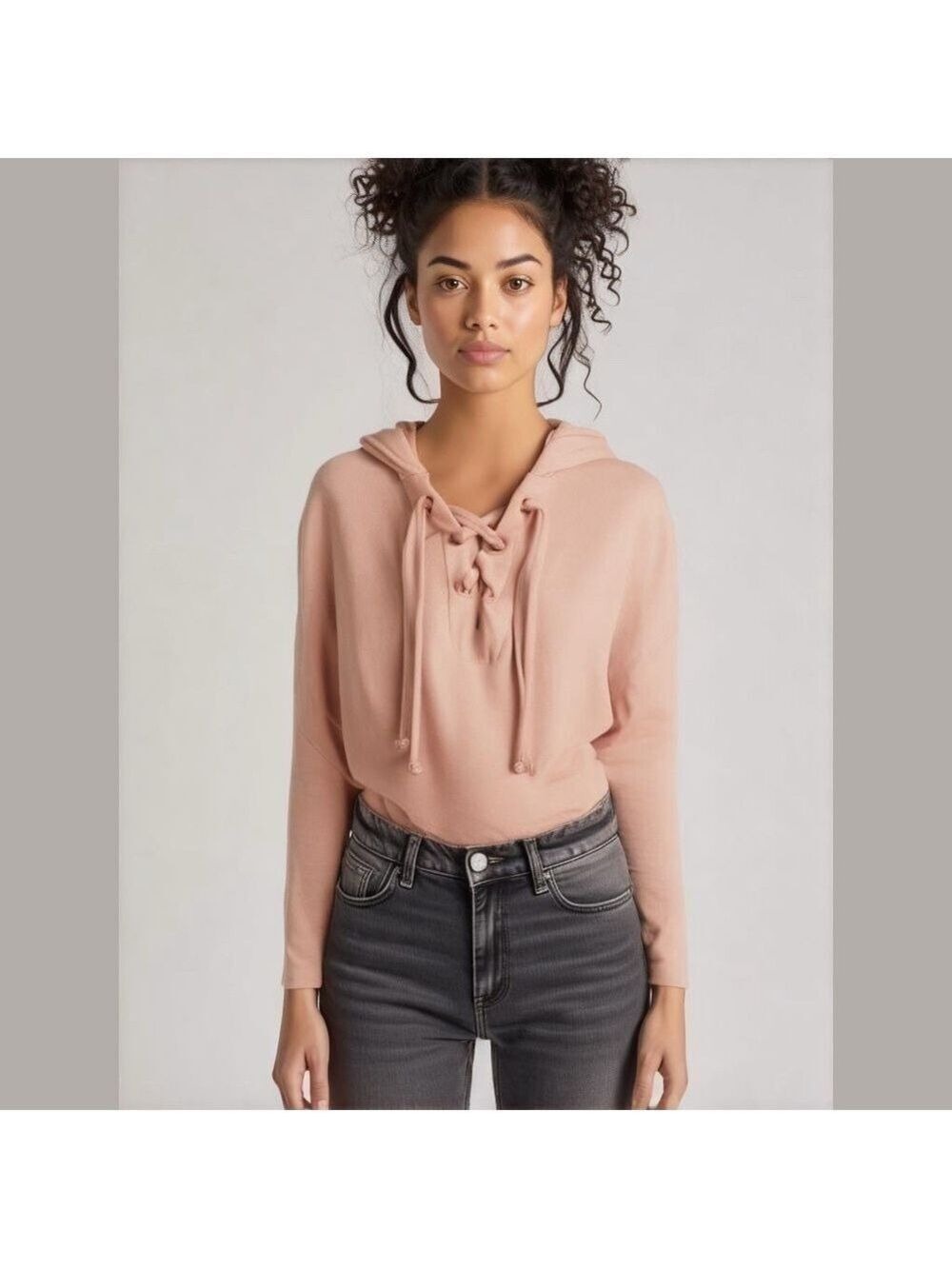 Bershka BSK Girl Cropped Hoodie Lace-Up Front Soft Blush Pink Y2K Size S